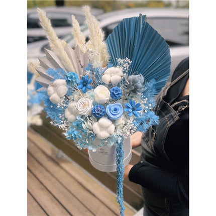 Ice Blue Everlasting Preserved Flowers Hatbox Medium丨Preserved Flowers丨Dry Flowers Melbourne