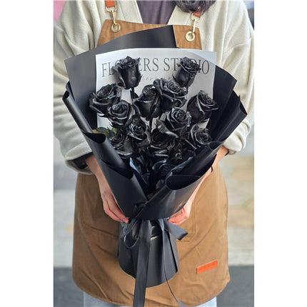 Long Black (12 Roses)