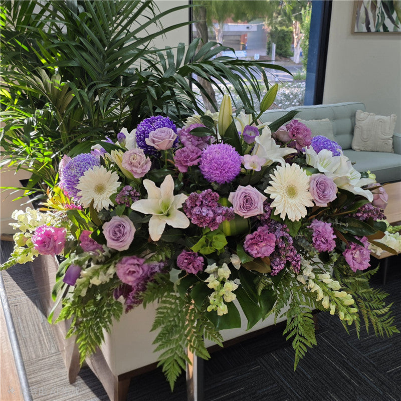 Funeral Casket Spray Flowers #15 80-120cm Purple Style丨Funeral Flowers delivery Melbourne(副本)