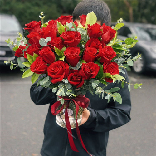 24 Roses in Vase