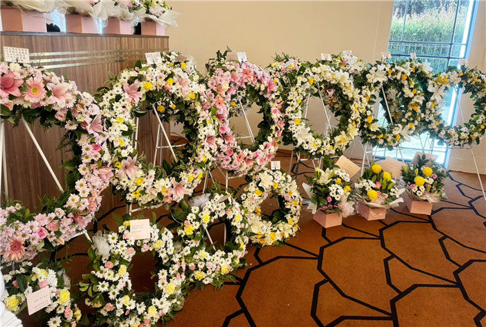 Funeral Heart Wreath #19 30cm/65cm Pink Roses & Baby's Breaths丨Funeral Flowers delivery Melbourne