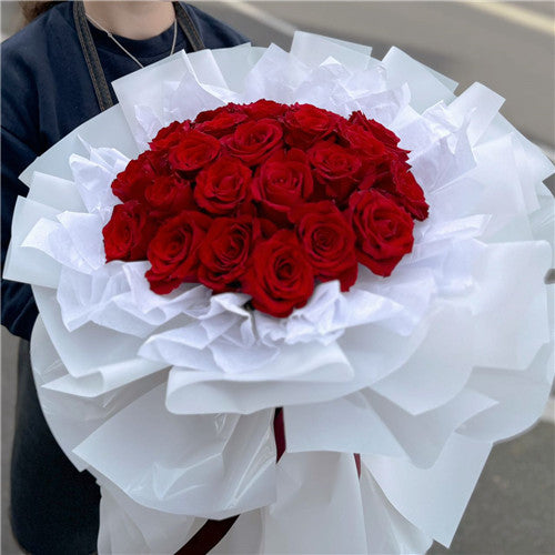 24 Red Roses (White Style)