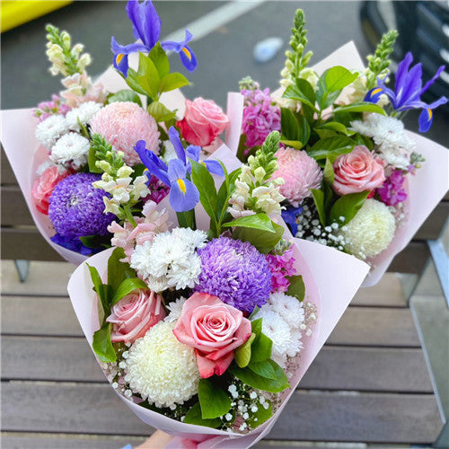 Florist Choice Bouquet - Set your Budget & Colour