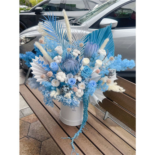 Ice Blue Everlasting Preserved Flowers XXLarge Hatbox丨Preserved Flowers丨Dry Flowers Melbourne