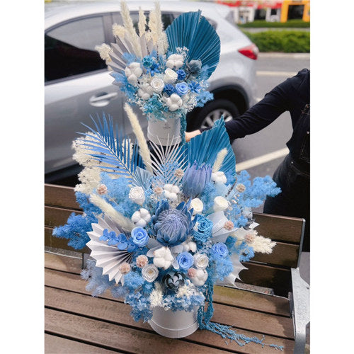 Ice Blue Everlasting Preserved Flowers XXLarge Hatbox丨Preserved Flowers丨Dry Flowers Melbourne