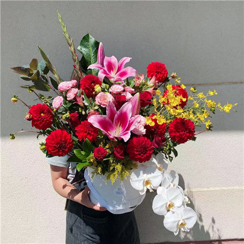 Florist Choice Hat Box Arrangement - Set your Budget & Colour