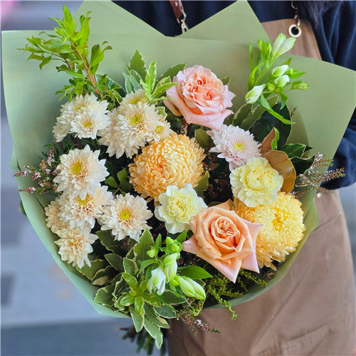 Florist Choice Bouquet - Set your Budget & Colour