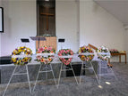 Funeral Wreath #13 White & Blue (Iris)丨Funeral Flowers delivery Melbourne