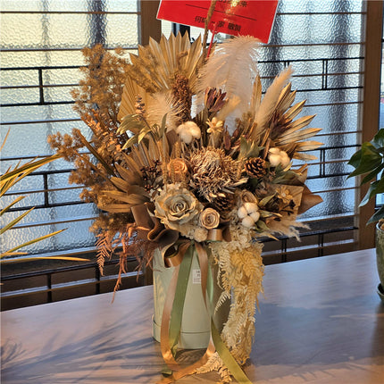 Large Neutral Everlasting Flowers Hatbox丨Preserved Flowers丨Dry Flowers Melbourne