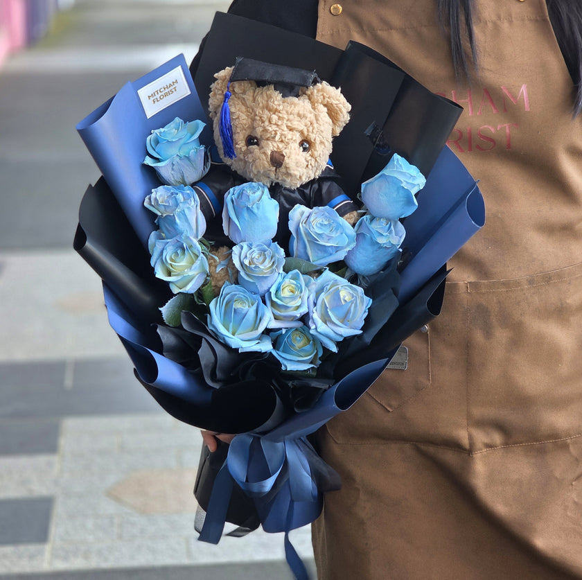 Graduation Flowers丨12 Ice Blue Roses & Graduation Teddy (23cm) Bouquet