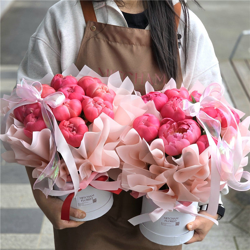 10 Coral Charm Peonies Hatbox