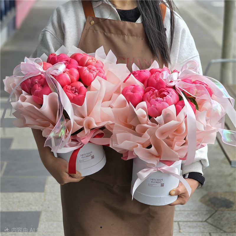 10 Coral Charm Peonies Hatbox