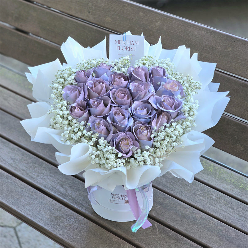 ❤Heart Shape Misty Purple Rose & Gyp Hatbox (Small)