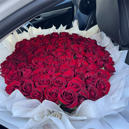 99 Red Roses (White Style)