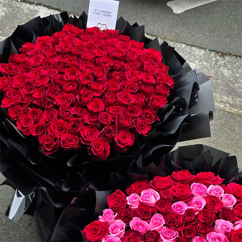 99 Red Roses (Black Style)