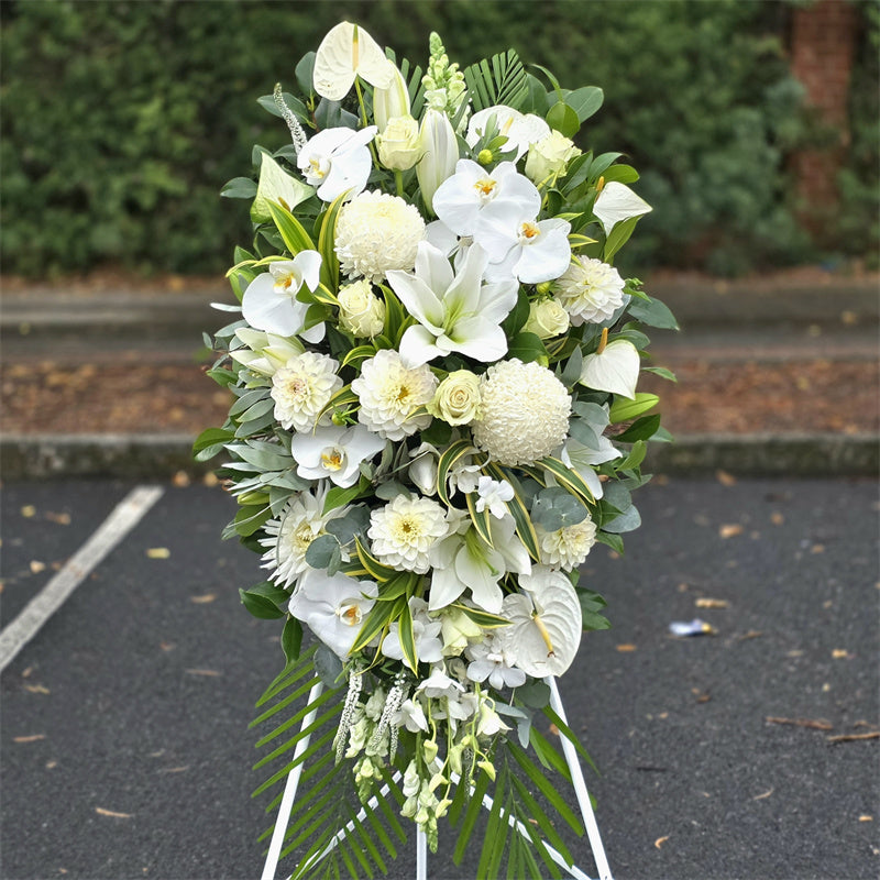 Funeral Spray Tributes #1 Seasonal White丨Melbourne Funeral Flowers Delivery