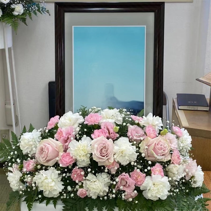 Funeral Photo Frame Flowers #2 Pink and White丨墨尔本葬礼白/粉色遗像花艺 60cm x 25cm