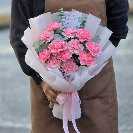 Carnation Love bouquet