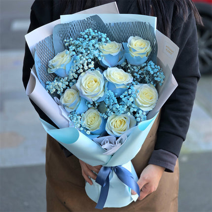 9 Ice Blue Roses & Gyp