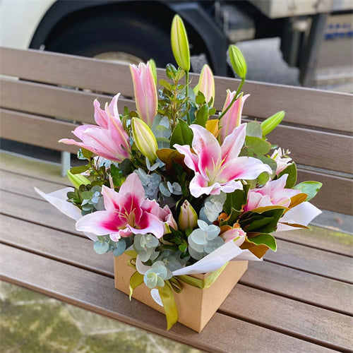 Same Day flower delivery accross Melbourne with Mitcham Centra Florist
