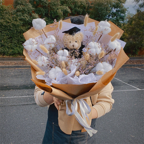 Graduation Flowers丨Preserved Everlasting Cotton with Misty & Graduation Teddy Bouquet
